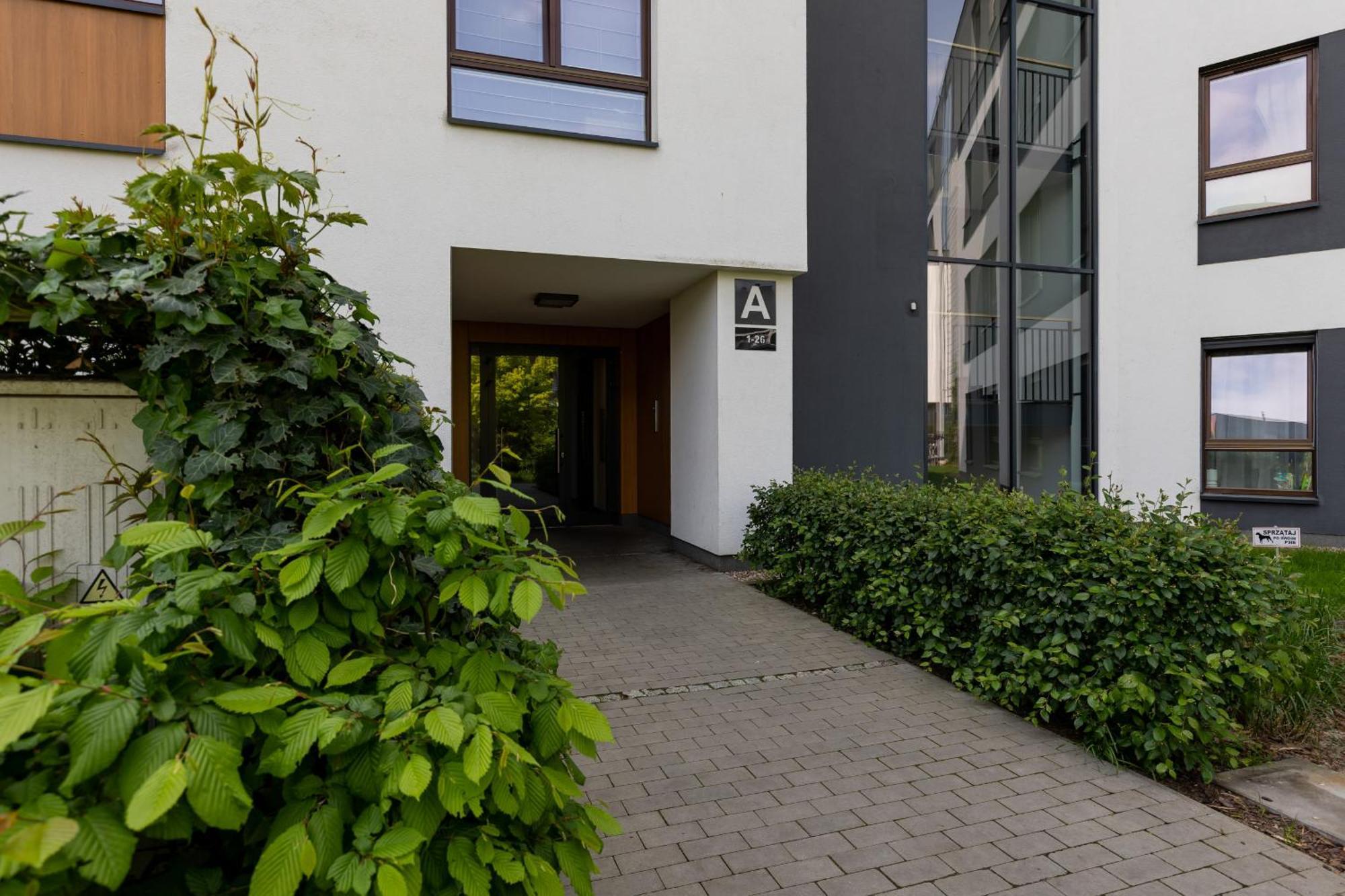 Royal Garden Apartment In Wilanow By Renters Prestige Βαρσοβία Εξωτερικό φωτογραφία